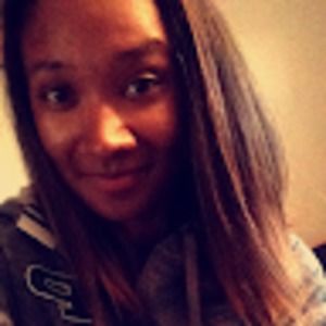 Meet your Posher, Carissa